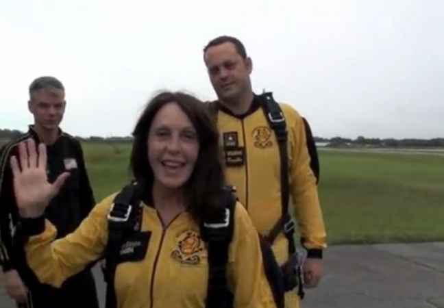 Vince Vaughn, black and yellow jump suit, parachute